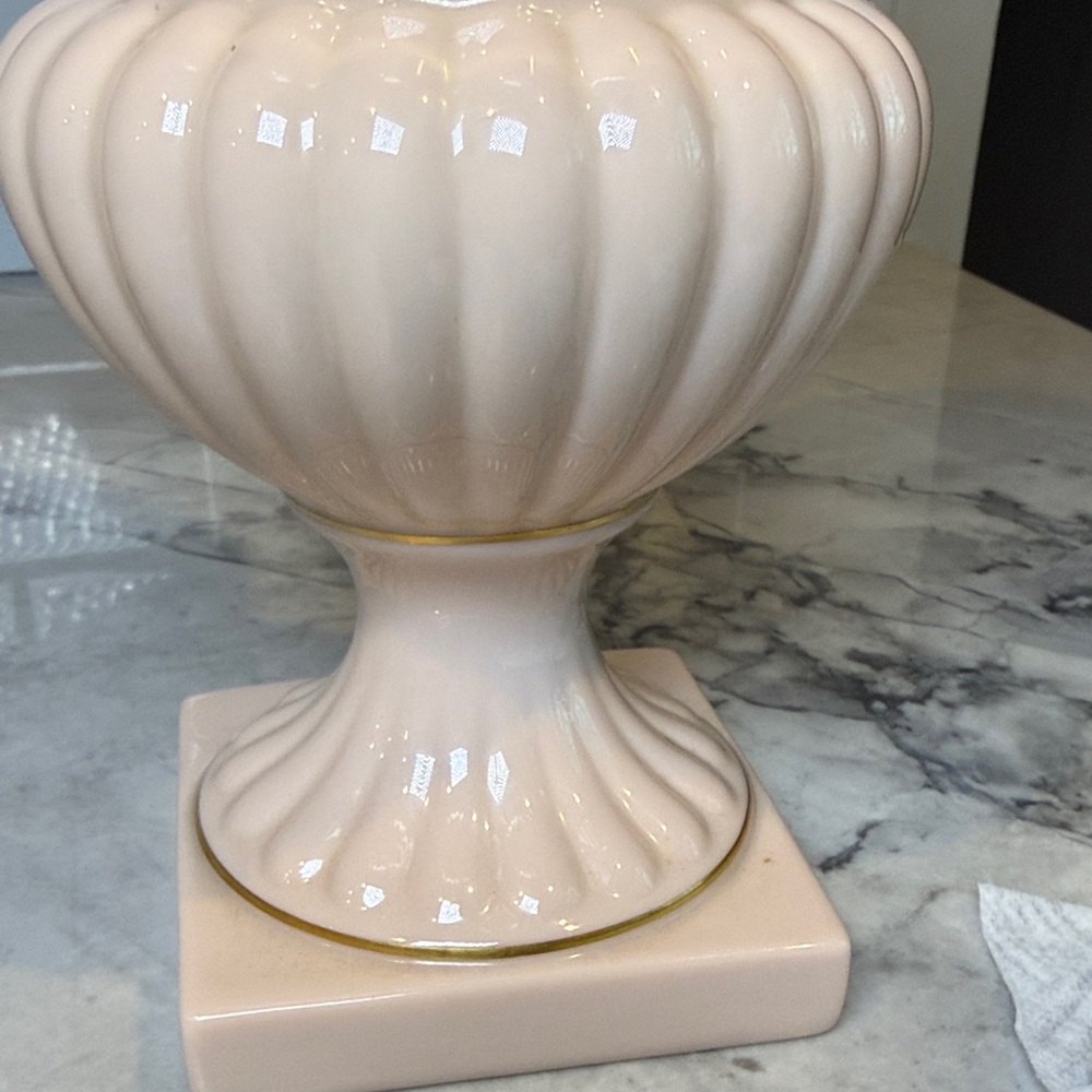Lenox Roselyn Ardmore Vase - Picture 3 of 8